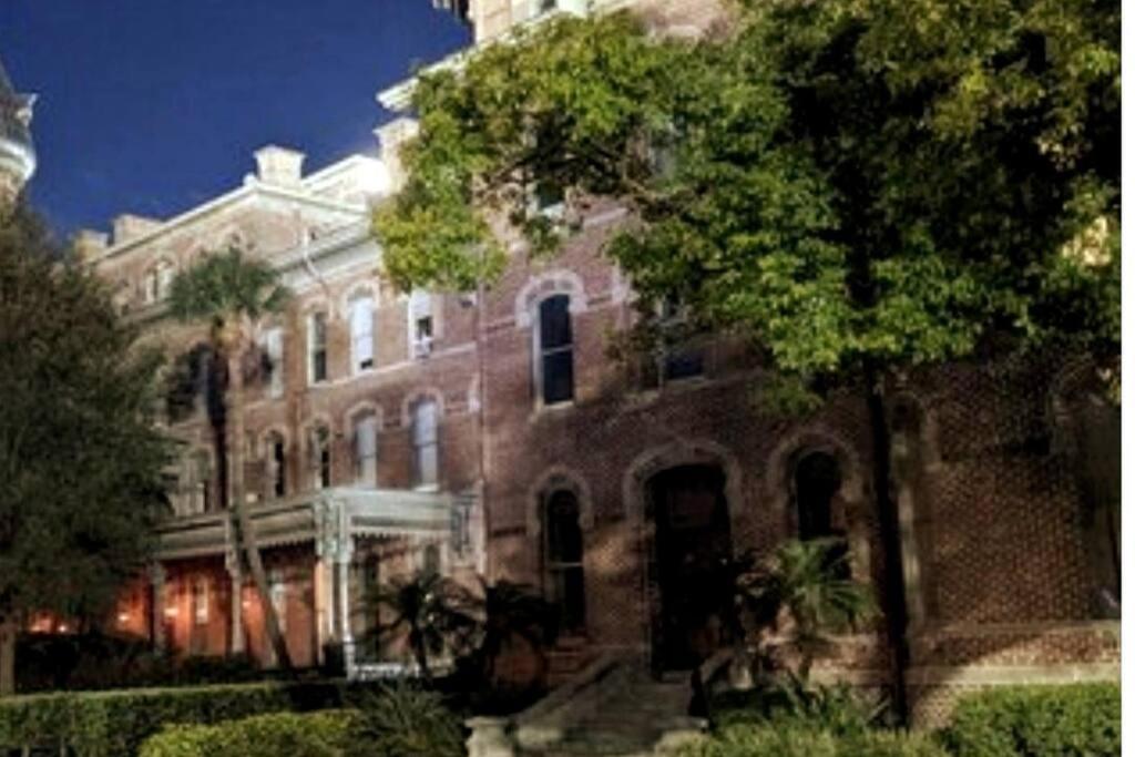 House Close To Downtown, Airport, Raymond James Stadium, And Many More Places Tampa Kültér fotó