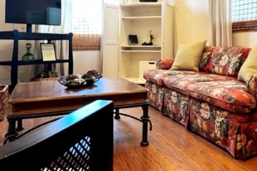 House Close To Downtown, Airport, Raymond James Stadium, And Many More Places Tampa Kültér fotó