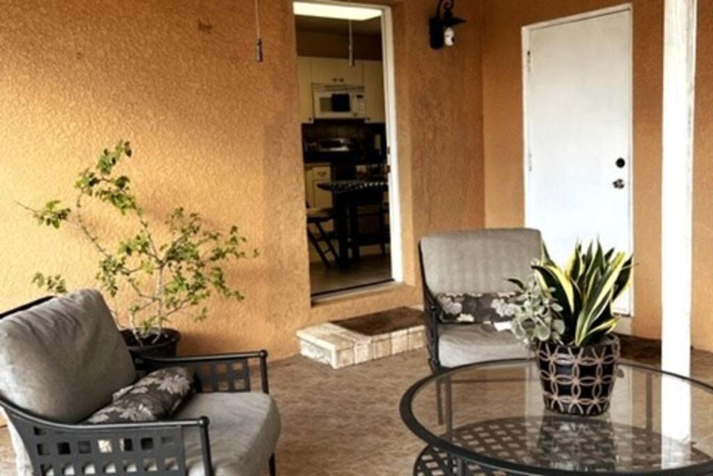 House Close To Downtown, Airport, Raymond James Stadium, And Many More Places Tampa Kültér fotó